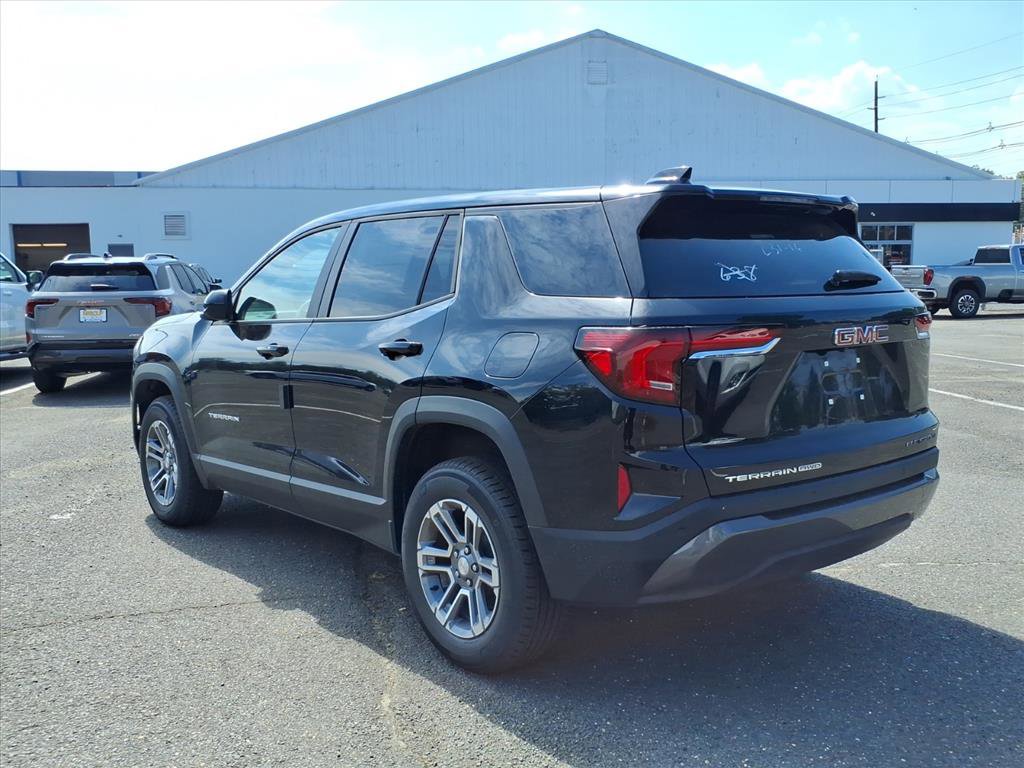 New 2026 GMC Terrain Elevation w/ LPO, Floor Liner Package image 5