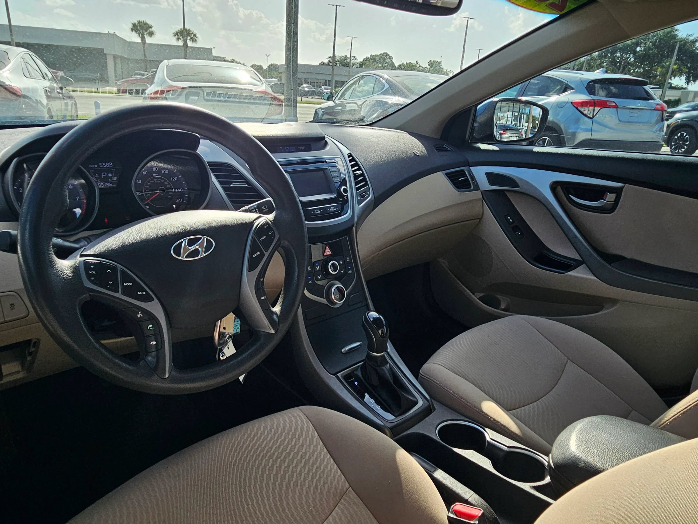 Used 2016 Hyundai Elantra SE w/ Option Group 02 FWD image 13