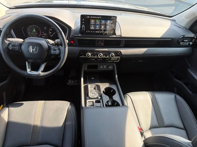 Certified 2025 Honda Pilot EX-L image 16