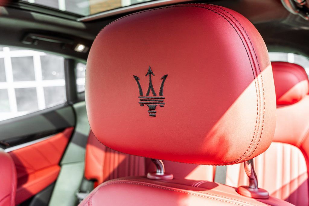 Used 2022 Maserati Levante GT image 8