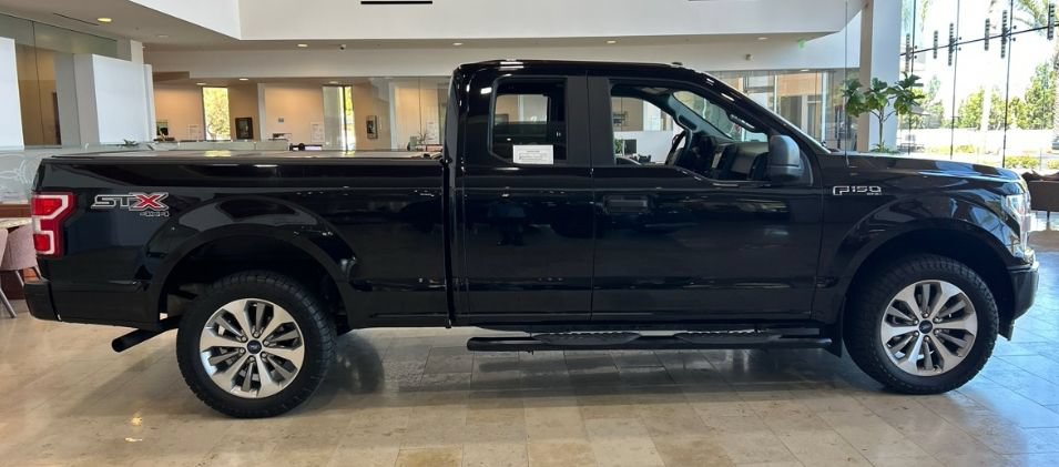 Used 2018 Ford F150 XL w/ Equipment Group 101A Mid AWD/4WD image 3