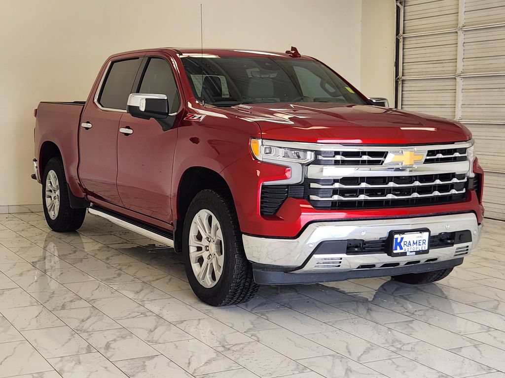 Used 2025 Chevrolet Silverado 1500 LTZ w/ Technology Package AWD/4WD image 3