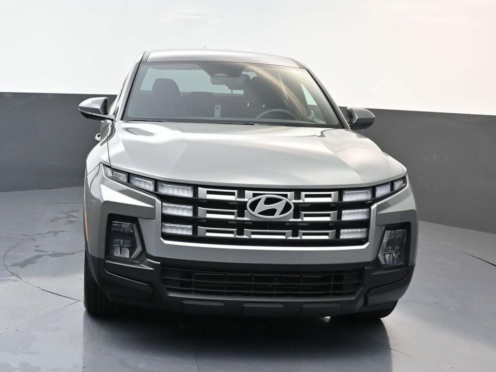 Used 2025 Hyundai Santa Cruz SE image 9