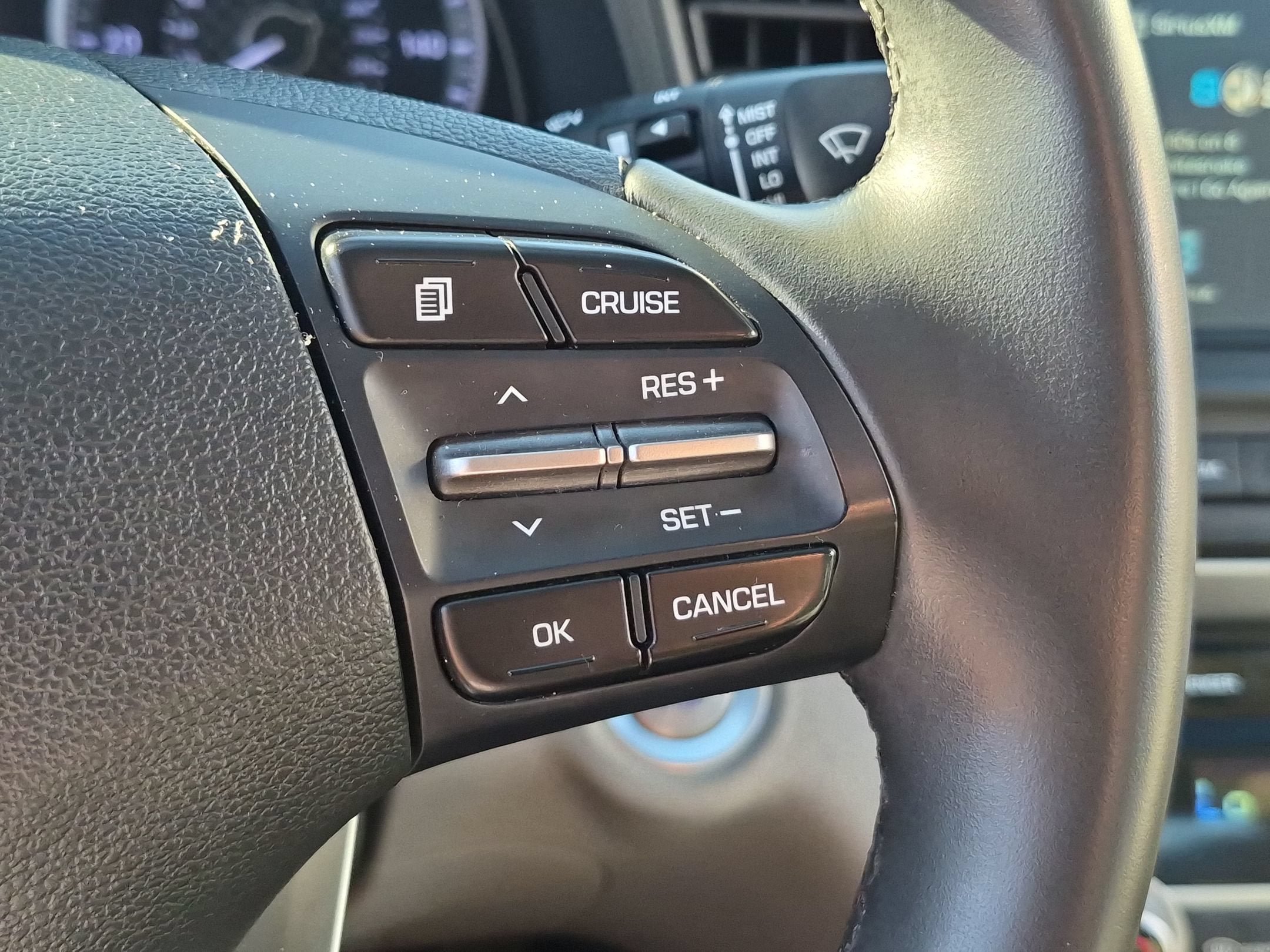 Used 2020 Hyundai Elantra Value Edition FWD image 18