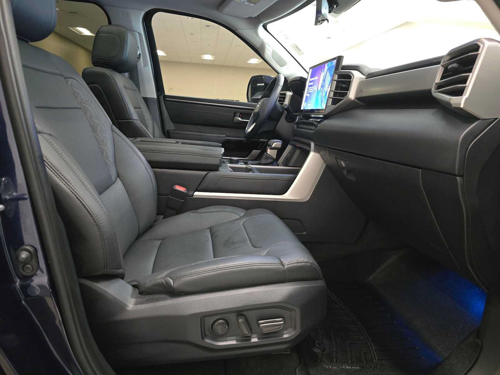 Certified 2024 Toyota Tundra Limited AWD/4WD image 28