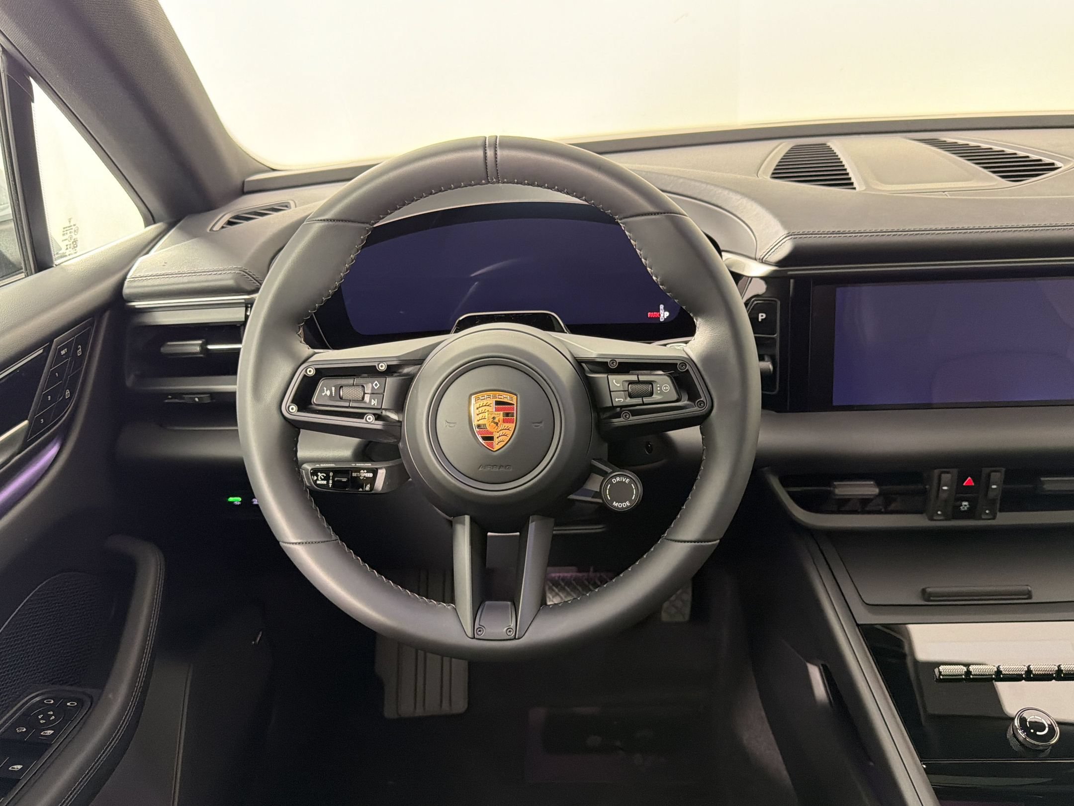 New 2026 Porsche Macan Electric RWD image 11