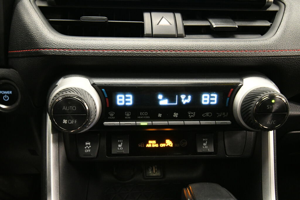 Certified 2023 Toyota RAV4 SE image 15