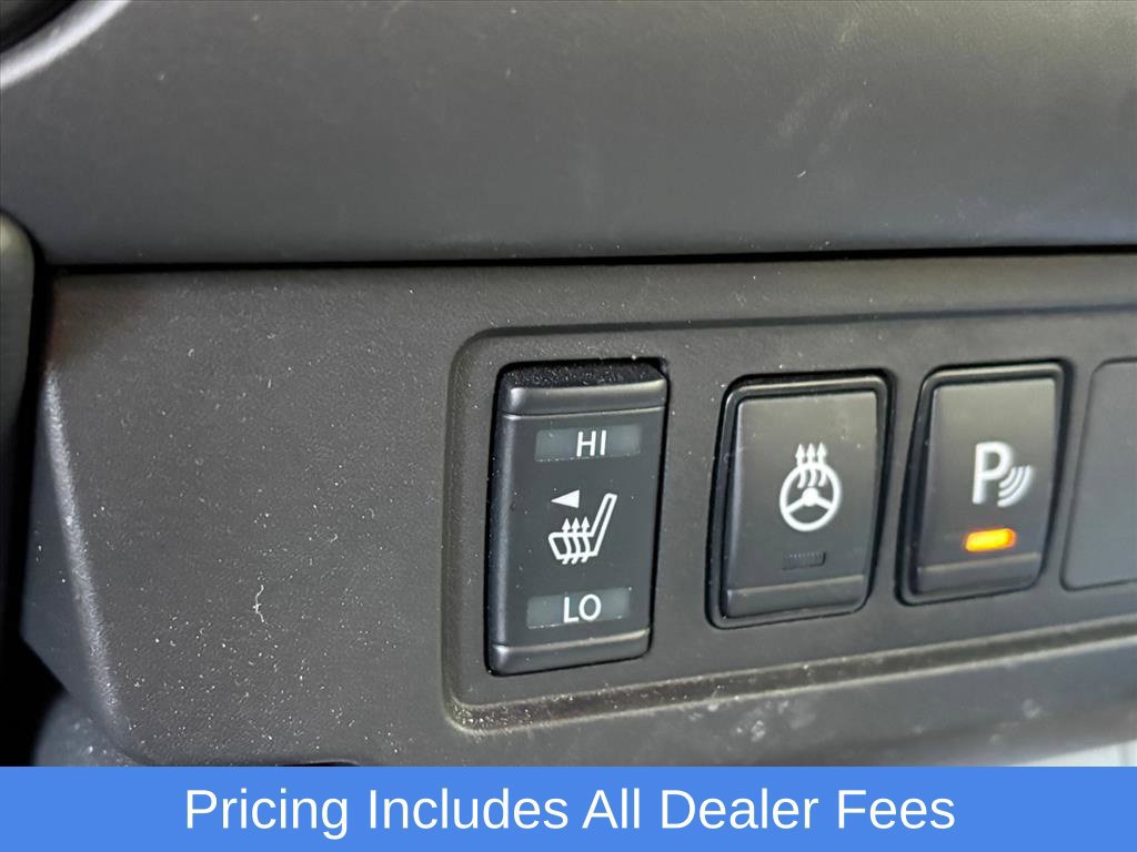 Used 2026 Nissan Frontier SV w/ All-Weather Content Package AWD/4WD image 13