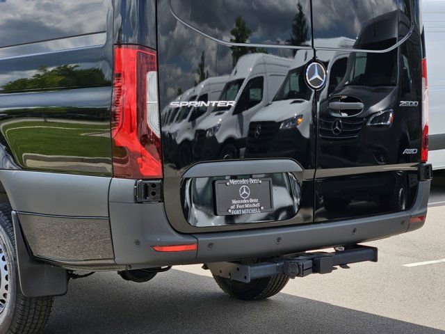 New 2025 Mercedes-Benz Sprinter 2500 image 11