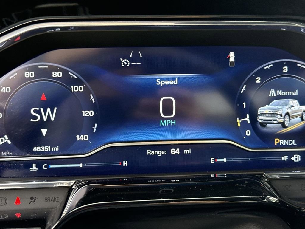 Used 2025 Chevrolet Silverado 1500 LT image 10