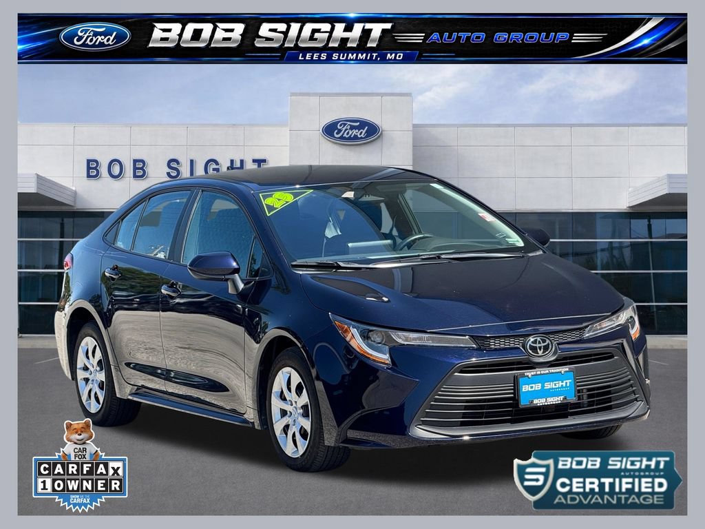 Used 2025 Toyota Corolla LE FWD image 1