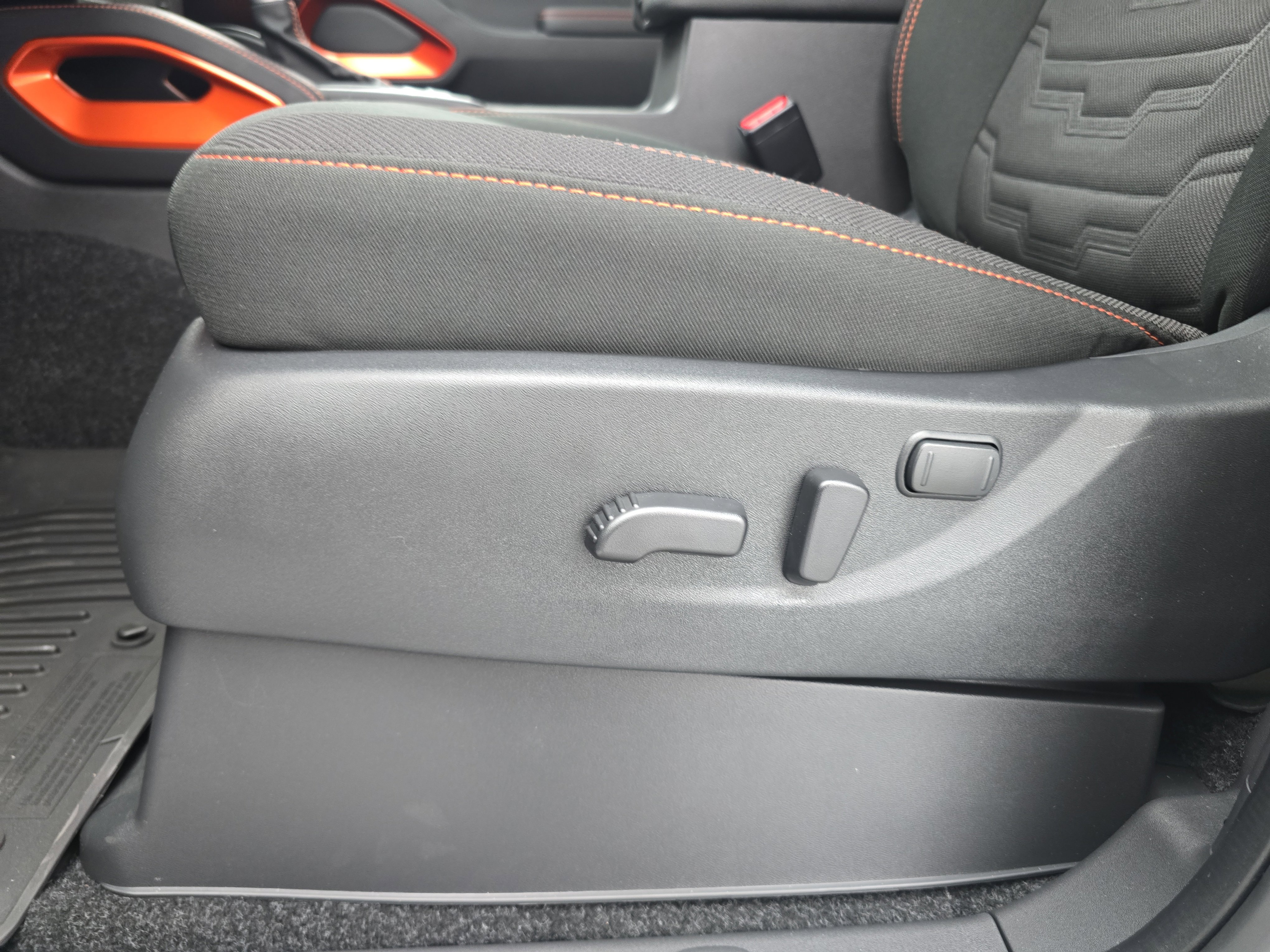 New 2026 Nissan Frontier PRO-4X w/ Pro-4x Convenience Package image 28