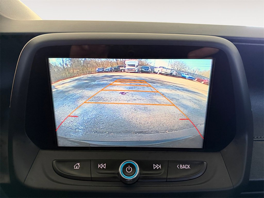 Used 2017 Chevrolet Camaro SS image 9