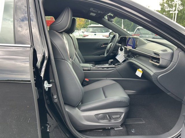 New 2026 Toyota Crown XLE image 15