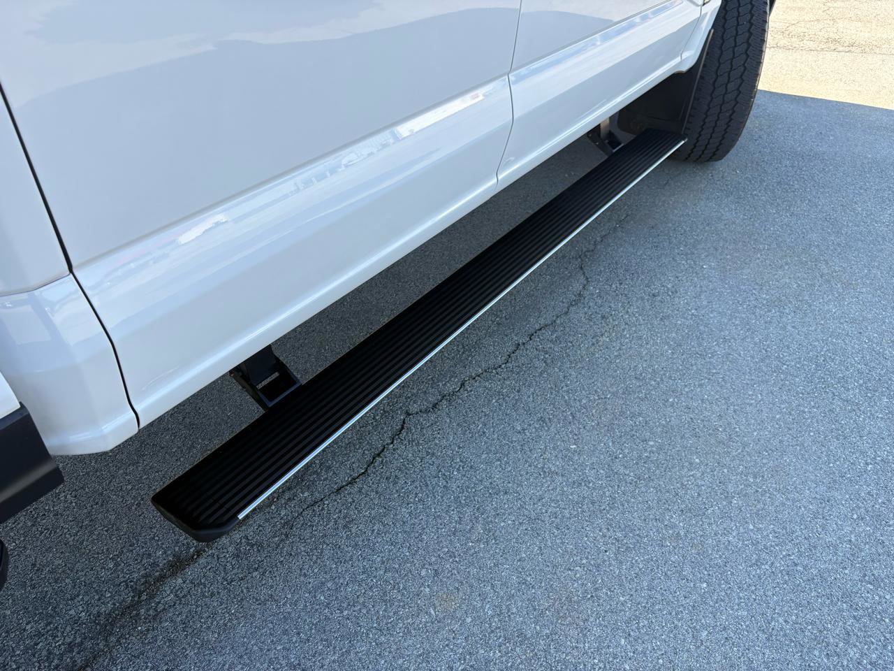 Used 2023 Ford F350 Lariat w/ Lariat Ultimate Package image 57