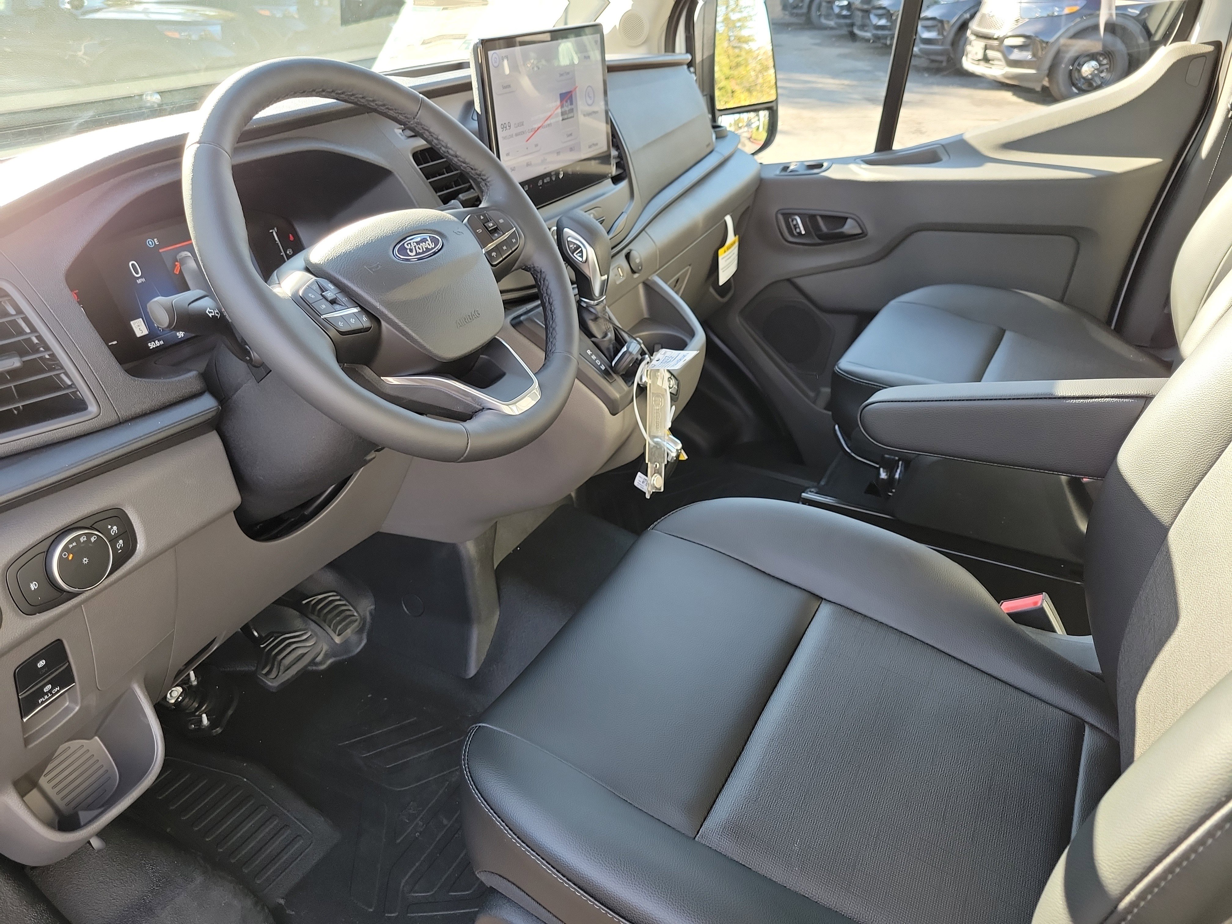 New 2026 Ford Transit 250 XL image 3