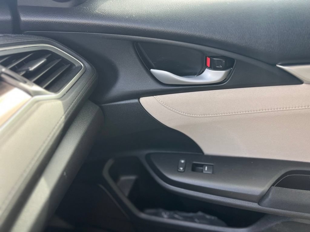 Used 2020 Honda Civic EX image 18