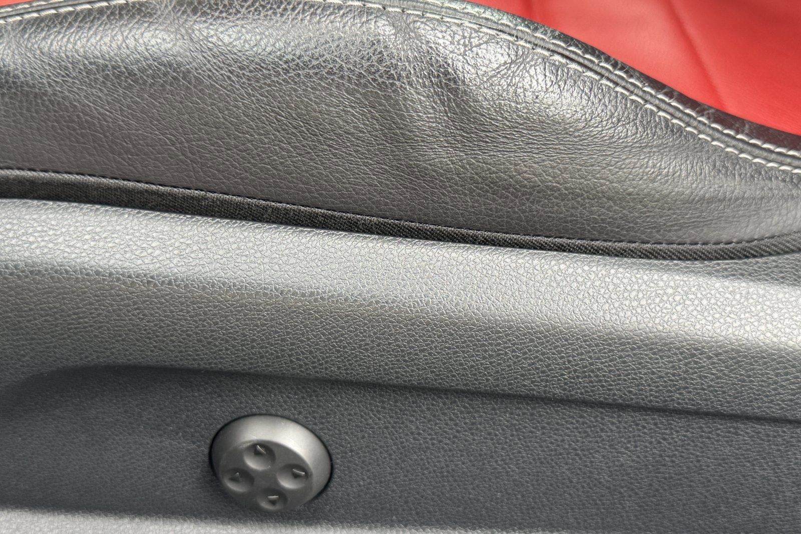 Used 2022 Mercedes-Benz E 450 4MATIC Coupe image 12