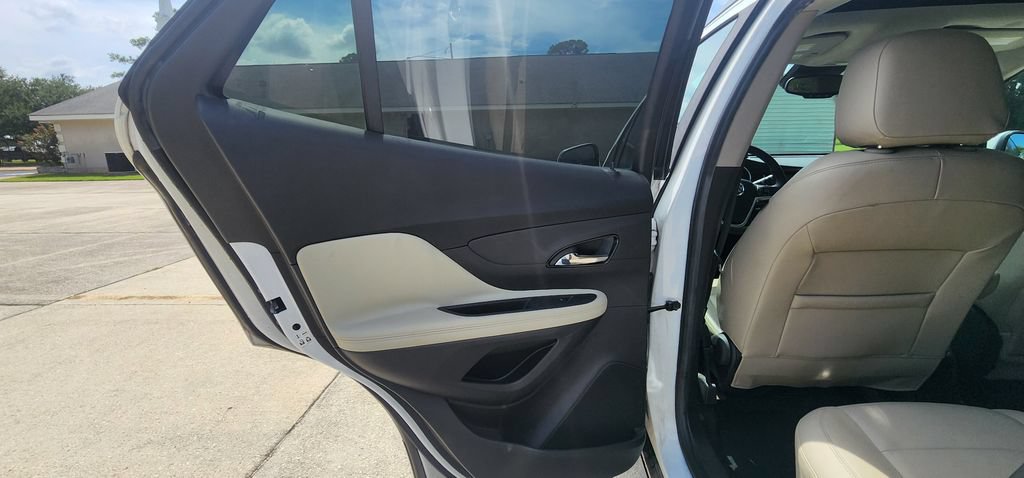 Used 2017 Buick Encore Essence w/ Experience Buick Package FWD image 17