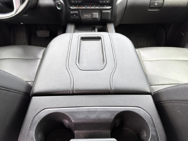 Used 2020 GMC Sierra 1500 SLT AWD/4WD image 3