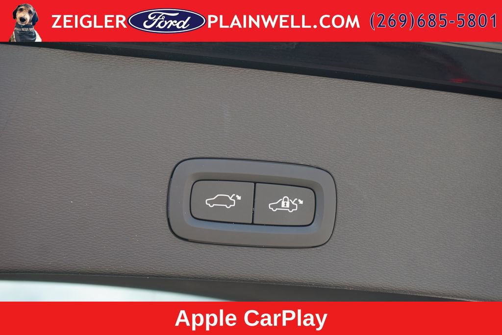 Used 2023 Volvo C40 P8 Recharge Plus AWD/4WD image 11