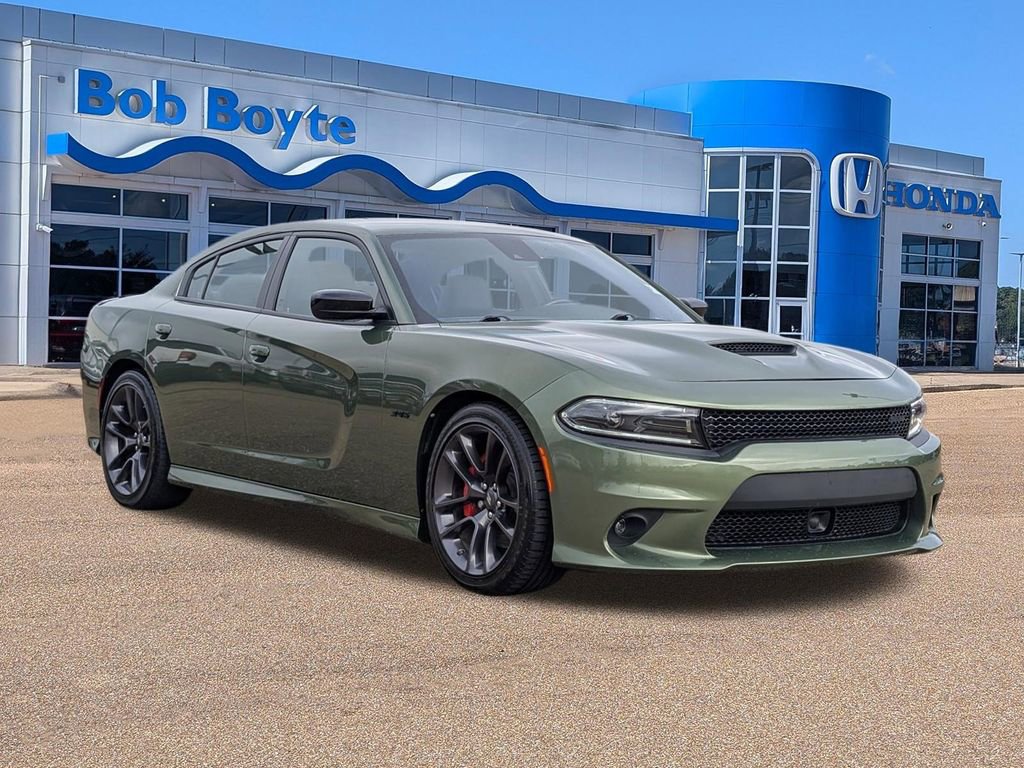 Used 2023 Dodge Charger R/T w/ Plus Group image 7