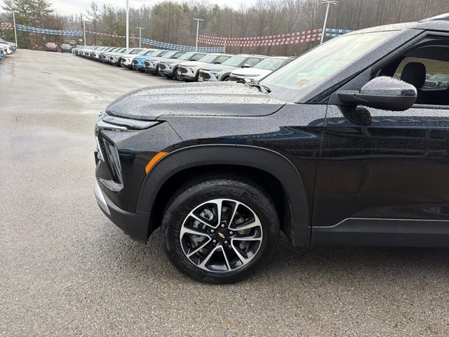 Used 2026 Chevrolet TrailBlazer LT image 9