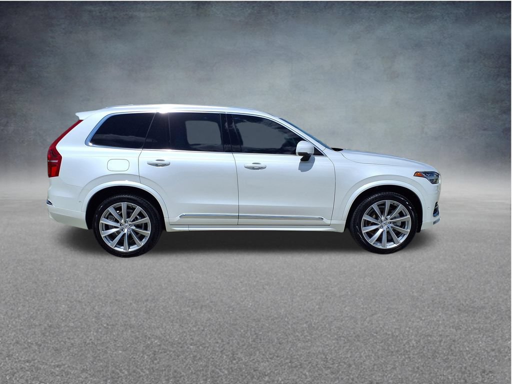 Used 2023 Volvo XC90 B6 Plus AWD/4WD image 9