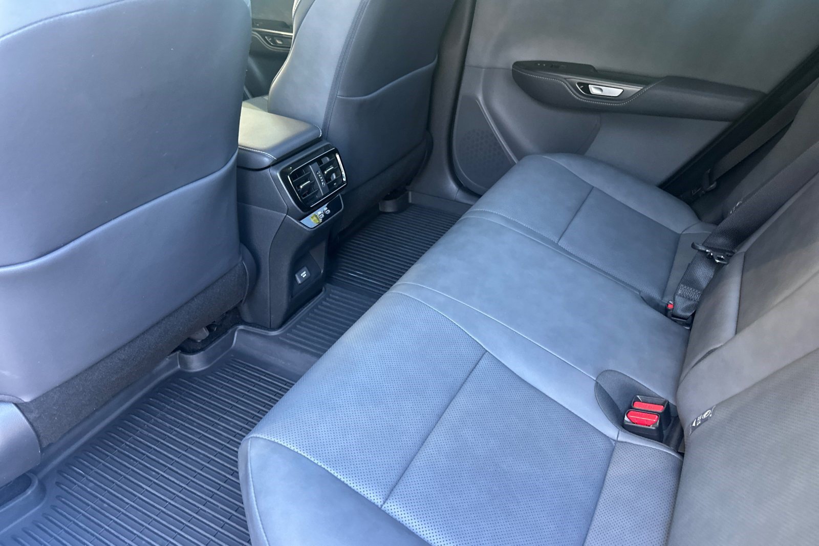 Certified 2023 Lexus RZ 450e Premium w/ Technology Package AWD/4WD image 15