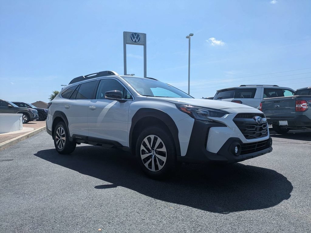Certified 2025 Subaru Outback Premium AWD/4WD image 3