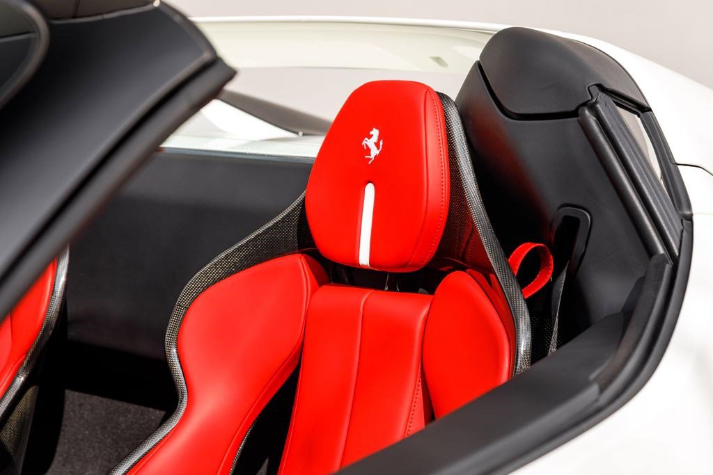 Used 2024 Ferrari 296 GTS RWD image 40