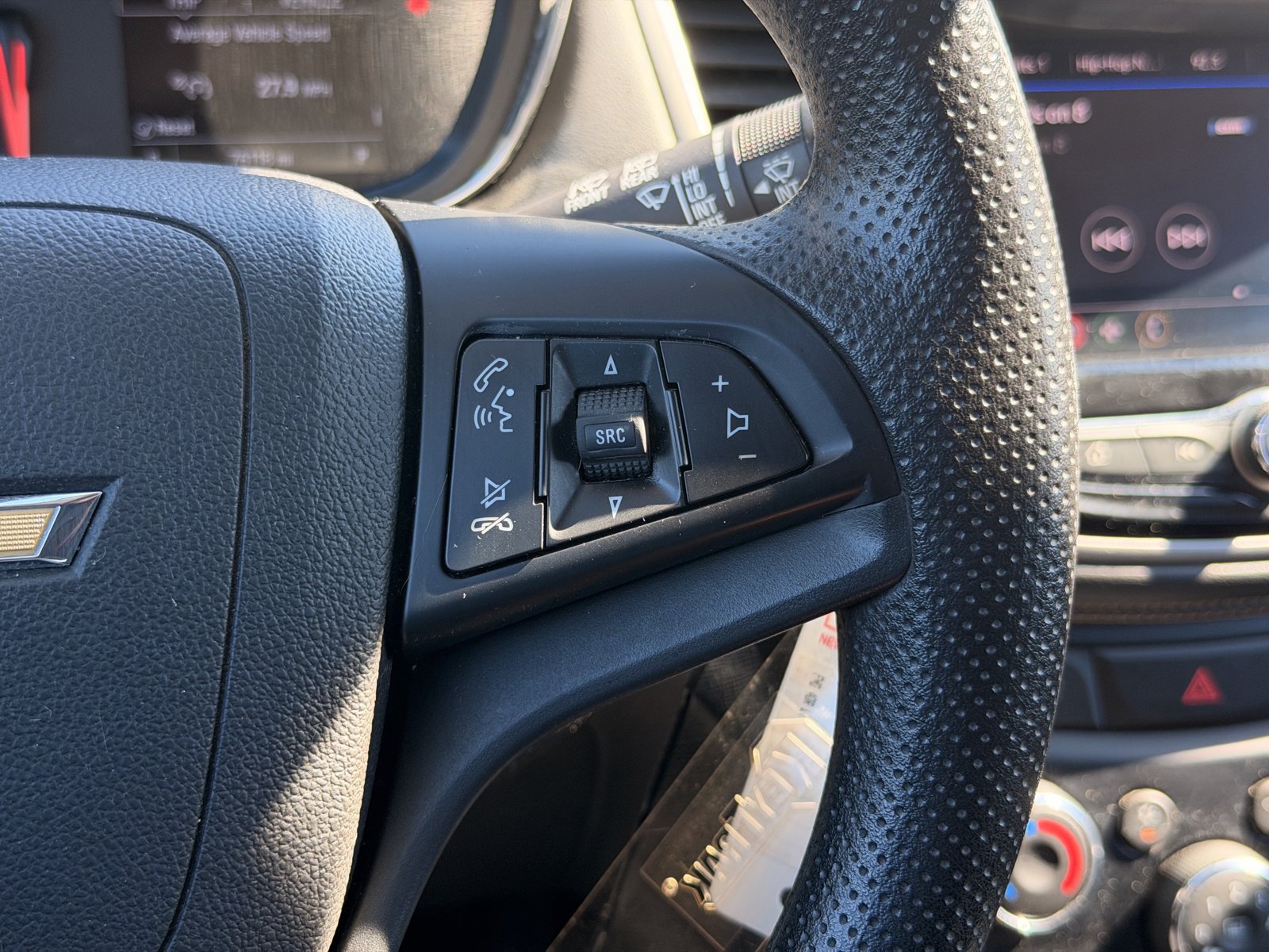 Used 2020 Chevrolet Trax LT FWD image 20