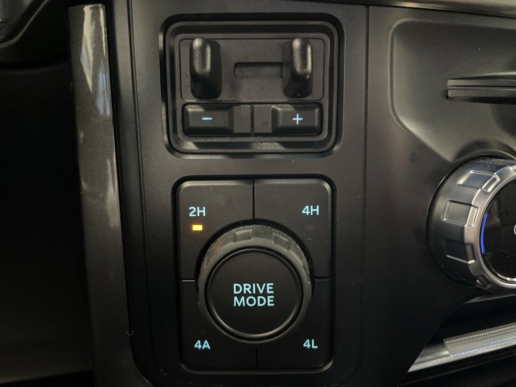 Used 2023 Ford F150 Lariat w/ Equipment Group 502A High image 44