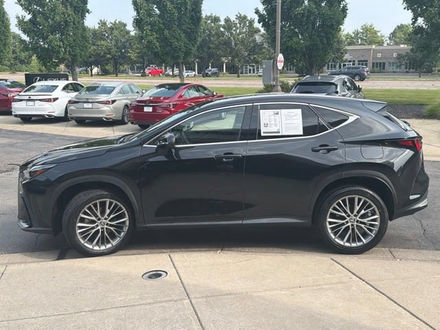 Used 2024 Lexus NX 350 AWD w/ Vision Package image 4