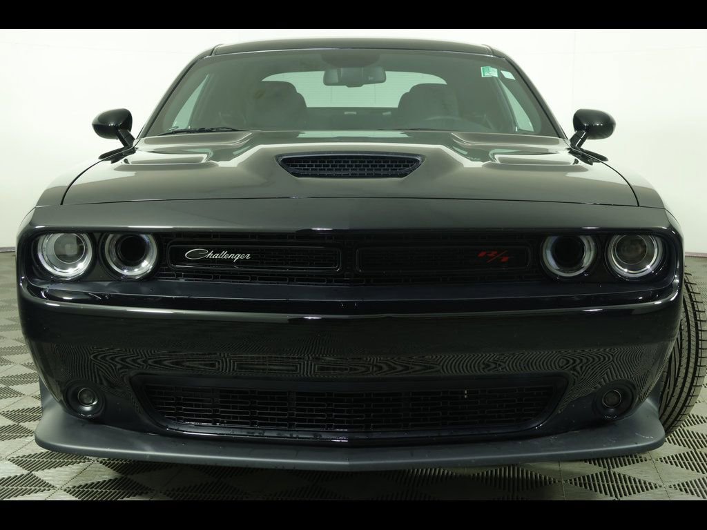 Used 2022 Dodge Challenger R/T Scat Pack w/ Scat Pack Stripe image 11