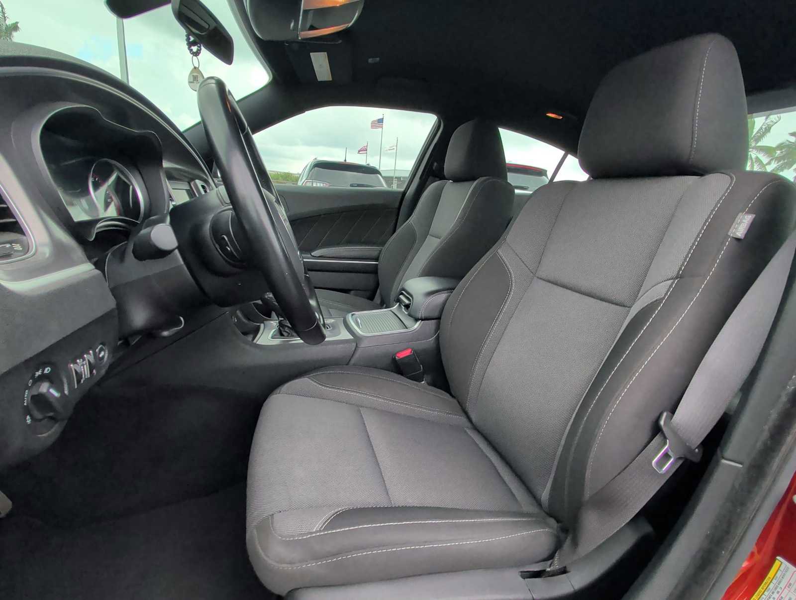 Used 2021 Dodge Charger SXT image 13