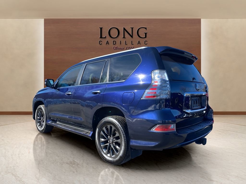 Used 2020 Lexus GX 460 Premium w/ Premium Package image 3