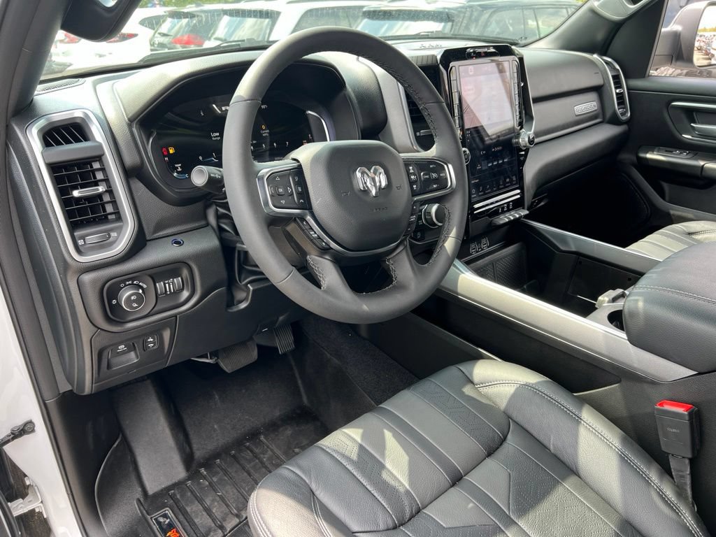 Used 2025 RAM 1500 Big Horn AWD/4WD image 21