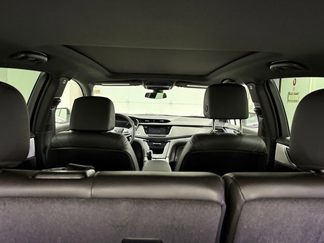 Used 2025 Cadillac XT5 Premium Luxury image 9