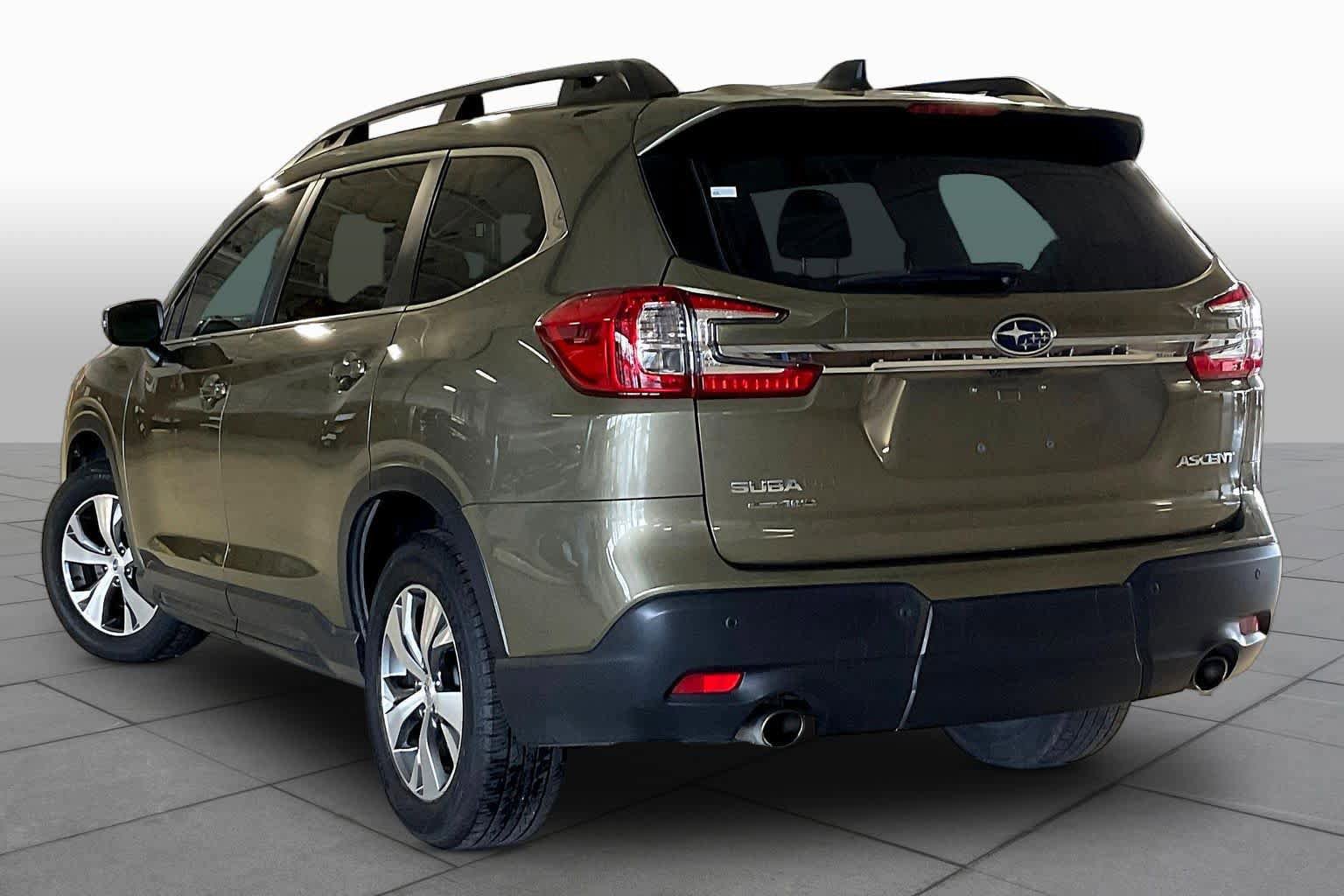 Used 2023 Subaru Ascent Premium w/ Convenience Package AWD/4WD image 11