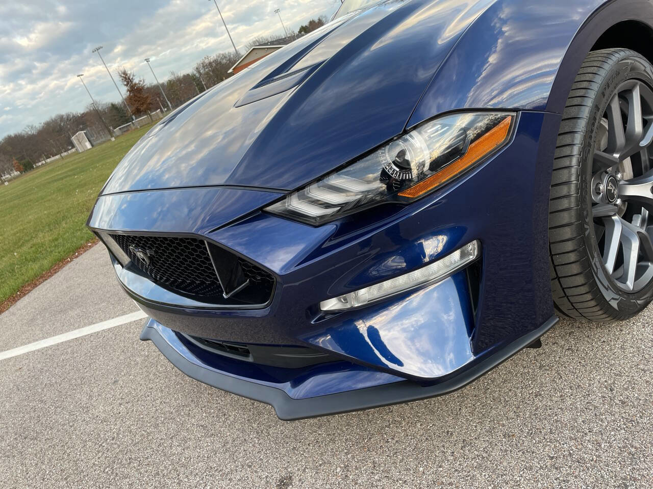 Used 2018 Ford Mustang GT Premium w/ Black Accent Package image 19