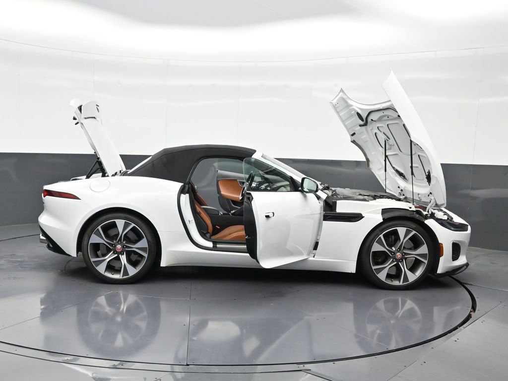 Used 2023 Jaguar F-TYPE Convertible image 30