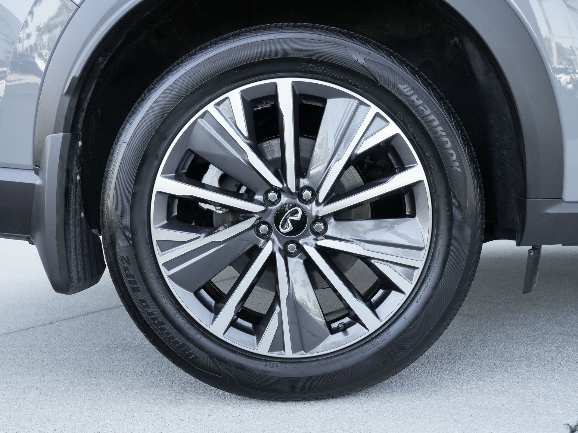 Certified 2026 INFINITI QX60 Luxe w/ Cargo Package FWD image 27