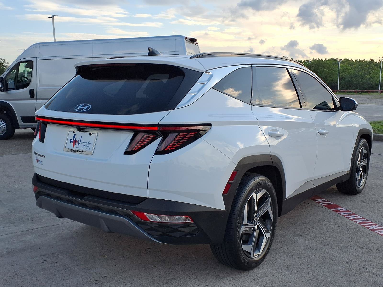 Used 2024 Hyundai Tucson Limited FWD image 5
