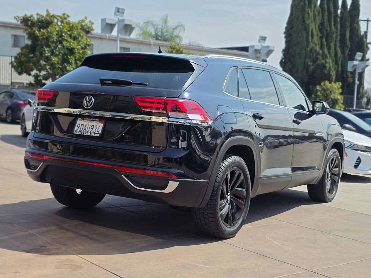 Used 2023 Volkswagen Atlas Cross Sport SE FWD image 12