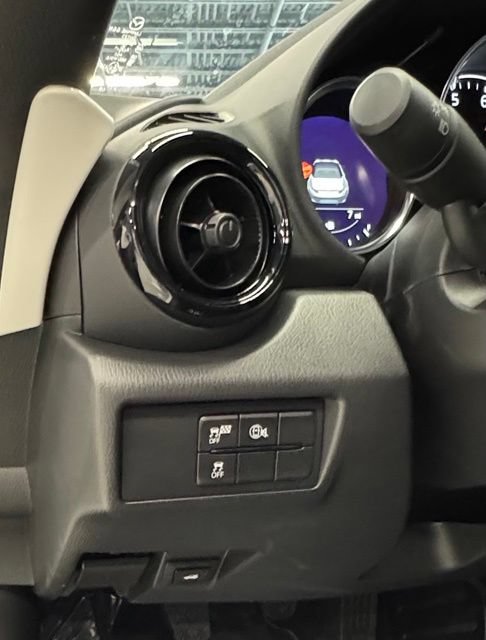 New 2026 MAZDA MX-5 Miata Club w/ Weather Package RWD image 22