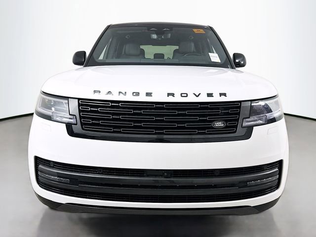 New 2026 Land Rover Range Rover SE image 2