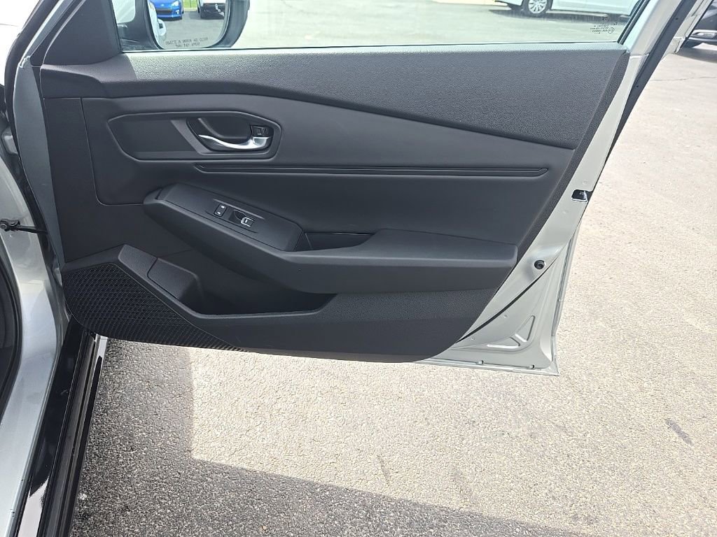 Certified 2024 Honda Accord EX-L image 30