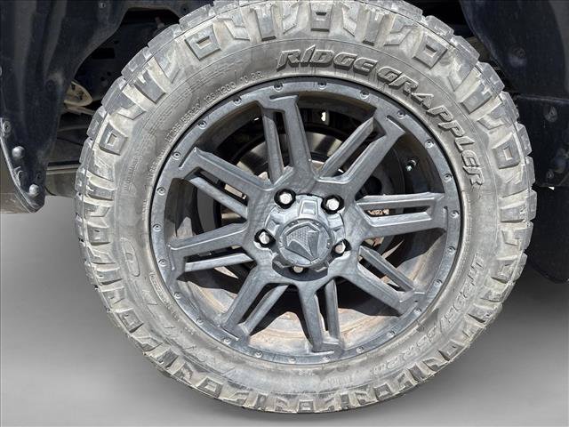Used 2017 Toyota Tundra SR5 w/ SR5 Upgrade Package RWD image 19