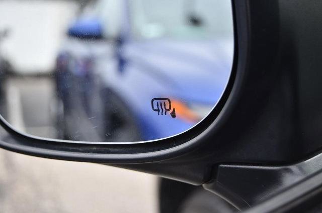 Used 2024 Subaru Crosstrek 2.0i Premium image 10